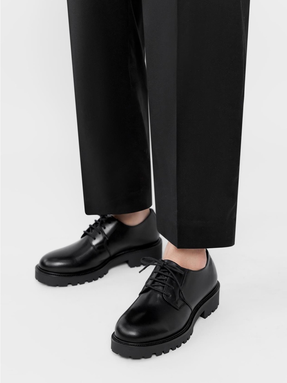 Vagabond Kenova shoes in black size 39/9